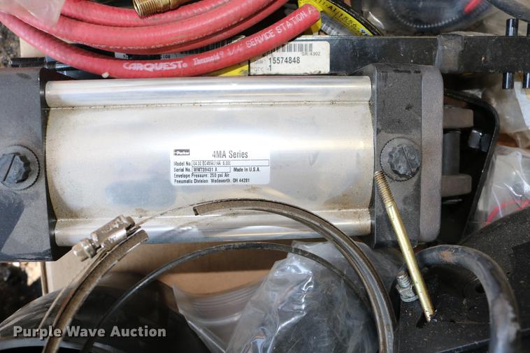 image for item DW9809 Automotive accessories