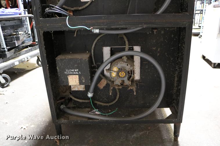 image for item DW9846 Blodgett double convection oven