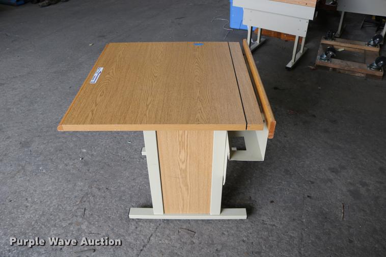 image for item DW9849 Furniture