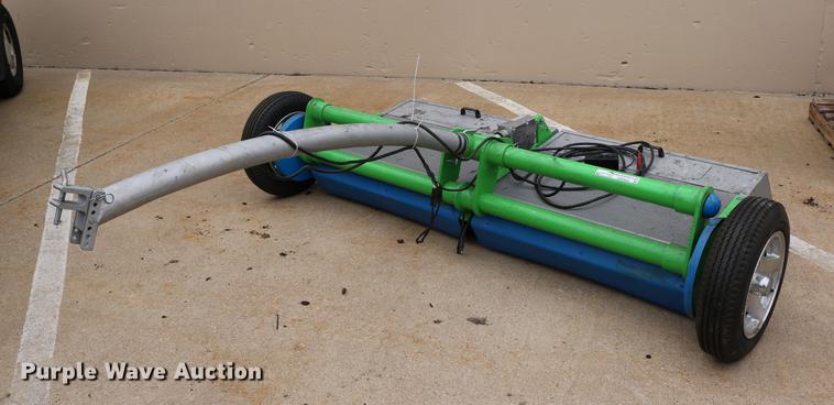 image for item DW9850 Litter Kat turf sweeper