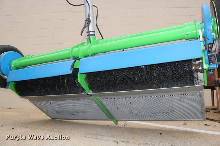 image for item DW9850 Litter Kat turf sweeper