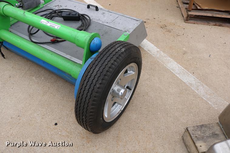 image for item DW9850 Litter Kat turf sweeper