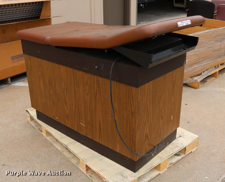 image for item DW9853 The Seville exam table