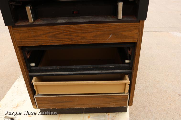 image for item DW9853 The Seville exam table