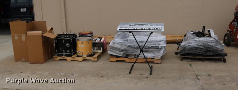 image for item DW9855 Music equipment