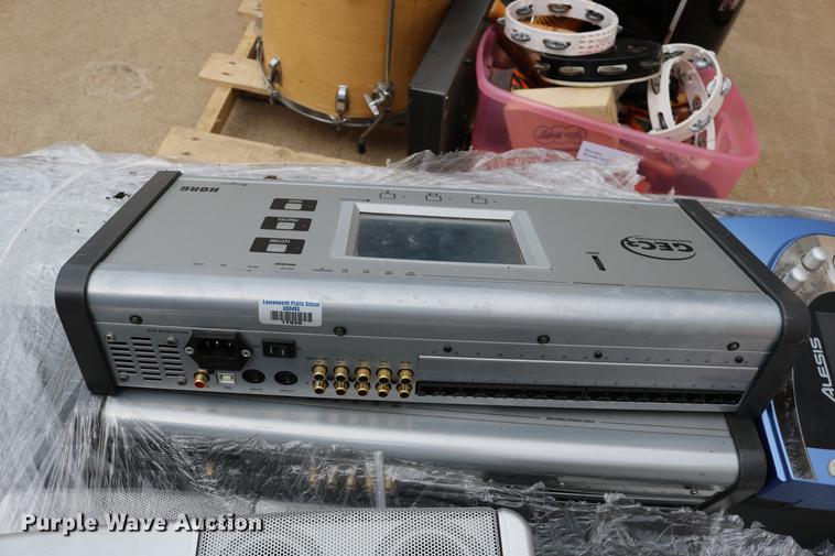 image for item DW9855 Music equipment