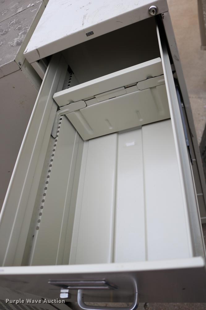 image for item DW9857 (6) file cabinets