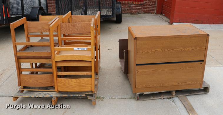 image for item DW9860 Furniture