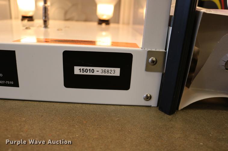 image for item DW9889 (2) J&J Snack Foods Corp. pretzel warmers