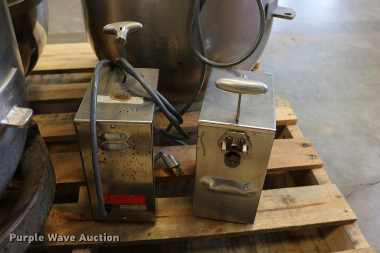 image for item DW9890 Restaurant equipment