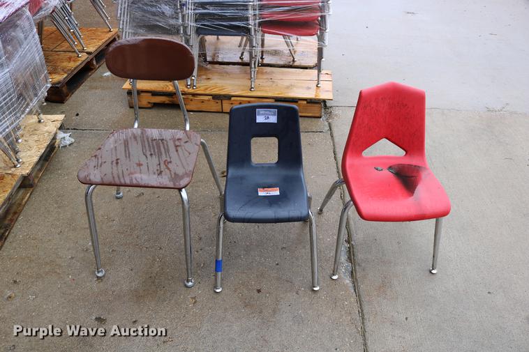 image for item DW9900 (105) school chairs