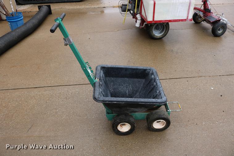 image for item DW9902 Lawn and garden equipment