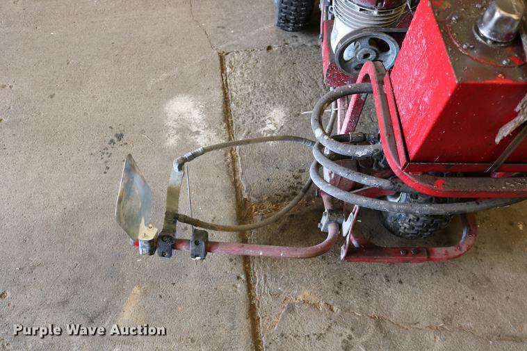 image for item DW9903 (2) Pioneer Brite Striper field stripers