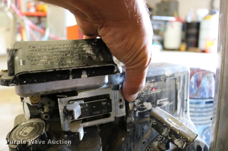 image for item DW9903 (2) Pioneer Brite Striper field stripers