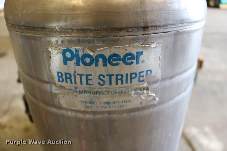 image for item DW9903 (2) Pioneer Brite Striper field stripers