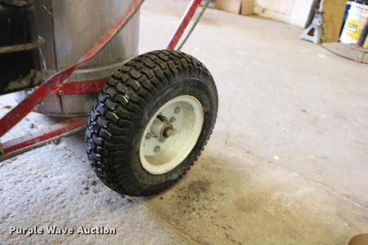 image for item DW9903 (2) Pioneer Brite Striper field stripers