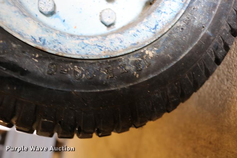 image for item DW9903 (2) Pioneer Brite Striper field stripers