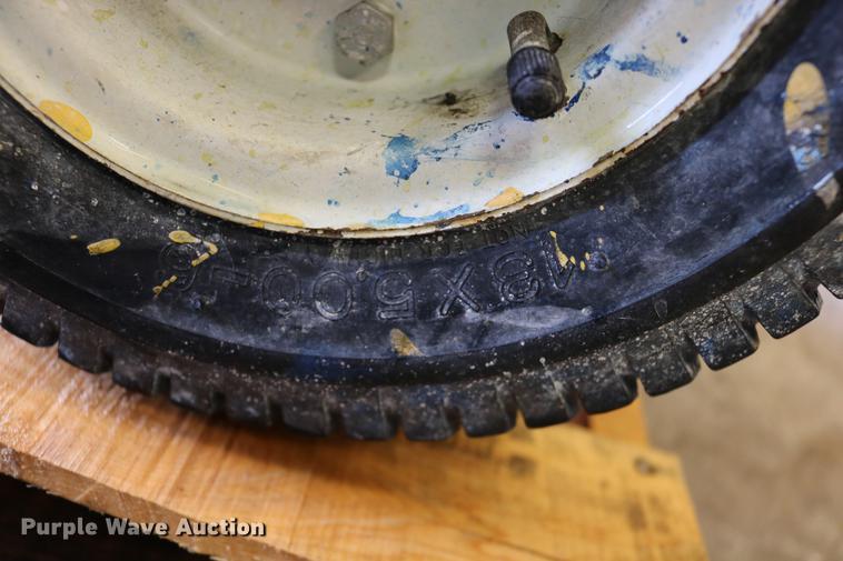 image for item DW9903 (2) Pioneer Brite Striper field stripers