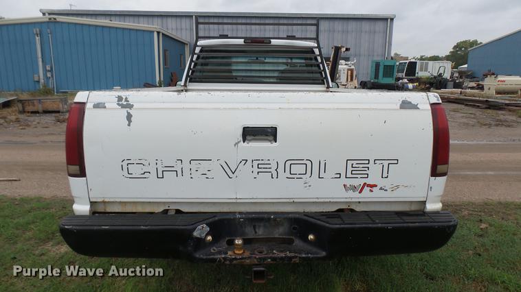 image for item EB9432 1995 Chevrolet 1500 pickup truck