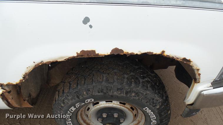 image for item EB9432 1995 Chevrolet 1500 pickup truck