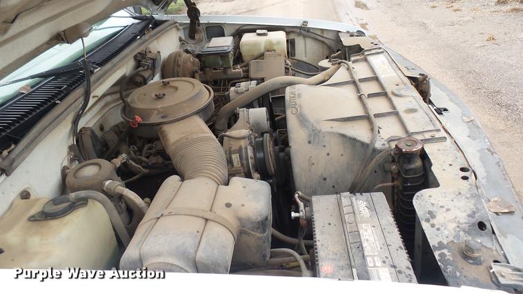 image for item EB9432 1995 Chevrolet 1500 pickup truck