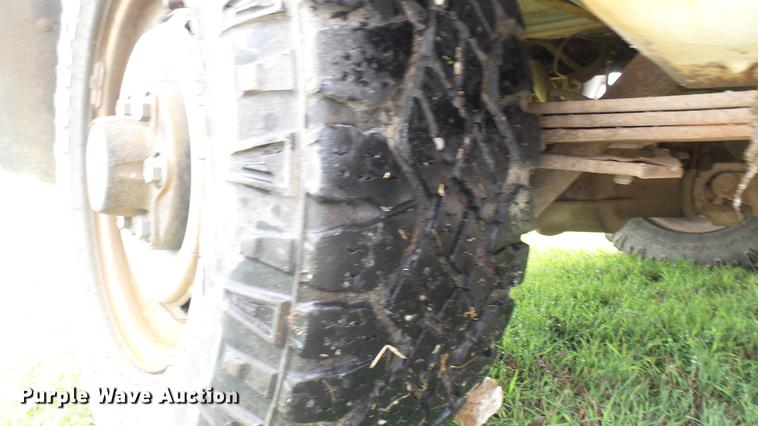 image for item EB9432 1995 Chevrolet 1500 pickup truck