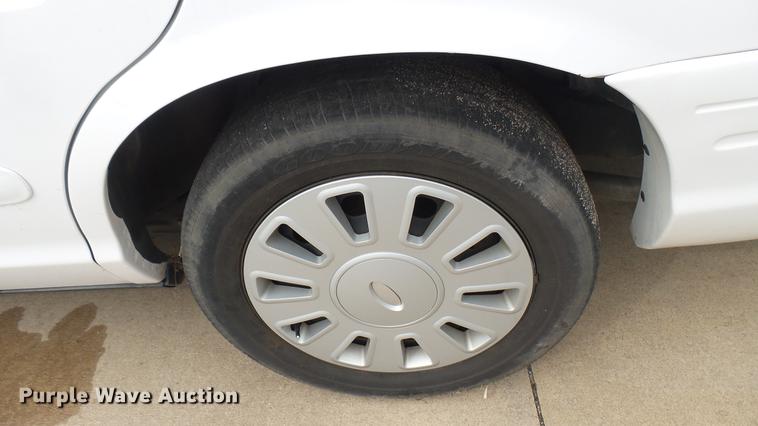 image for item EB9436 2008 Ford Crown Victoria Police Interceptor