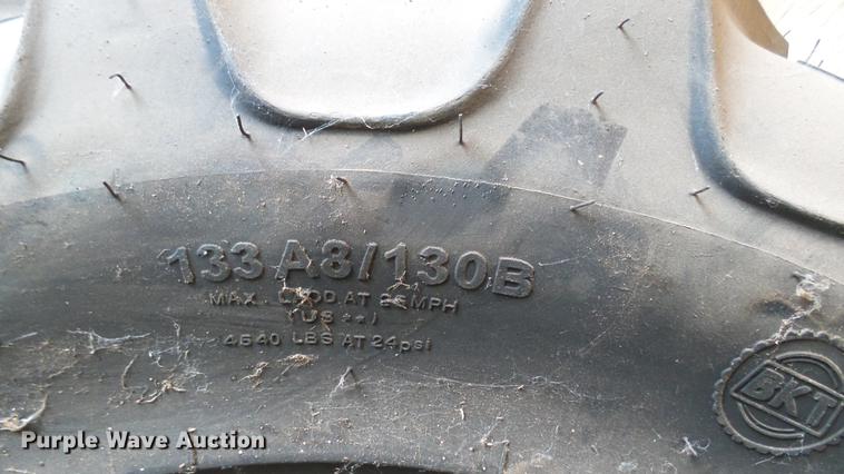 image for item EB9440 (2) tires