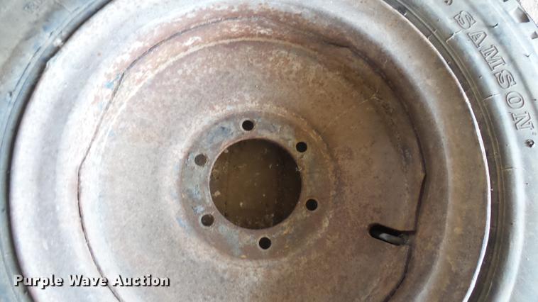 image for item EB9441 (3) tires