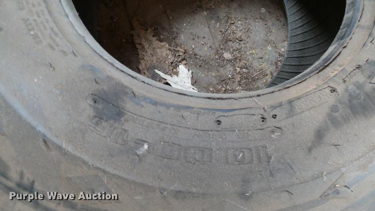 image for item EB9442 (4) tires