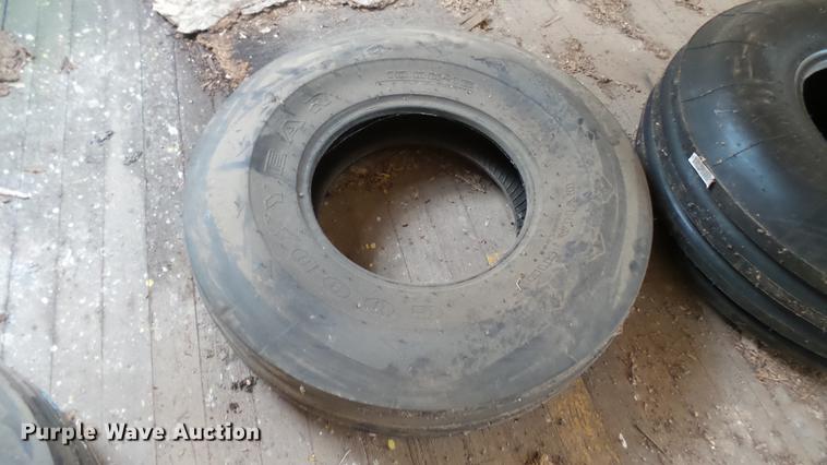 image for item EB9442 (4) tires