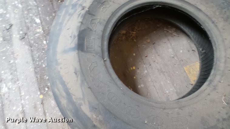 image for item EB9442 (4) tires