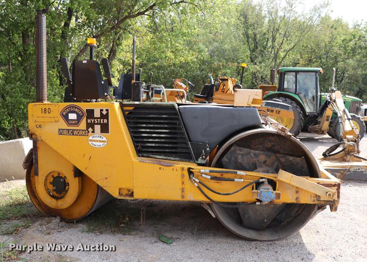 image for item ED9549 Hyster double drum roller