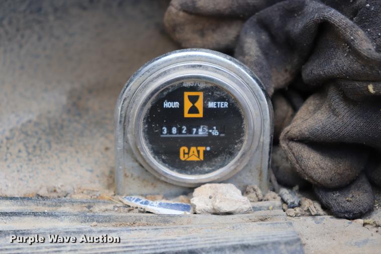 image for item ED9552 1990 Ford F350 pickup truck