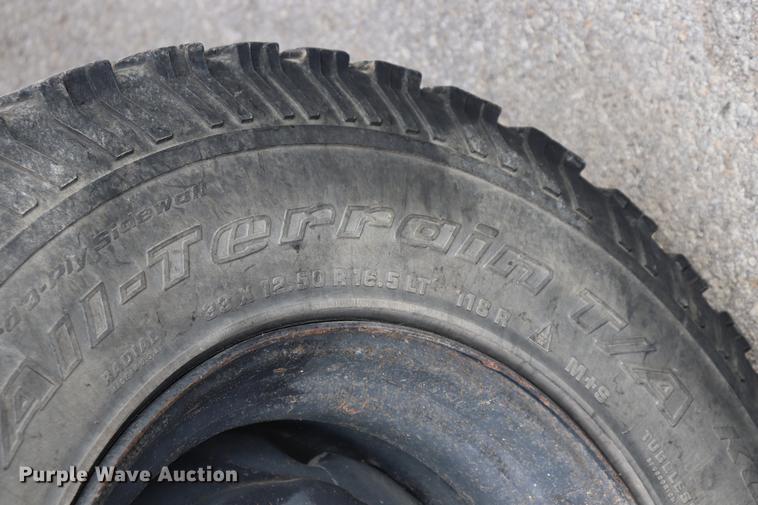 image for item ED9552 1990 Ford F350 pickup truck