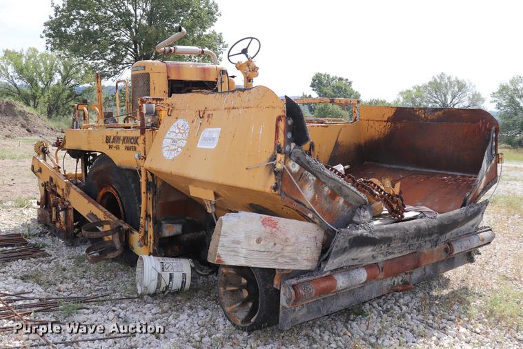 image for item ED9553 1972 Blaw-Knox PF-65 paver
