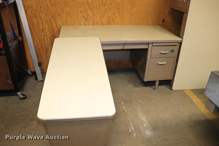 image for item ED9594 (6) desks