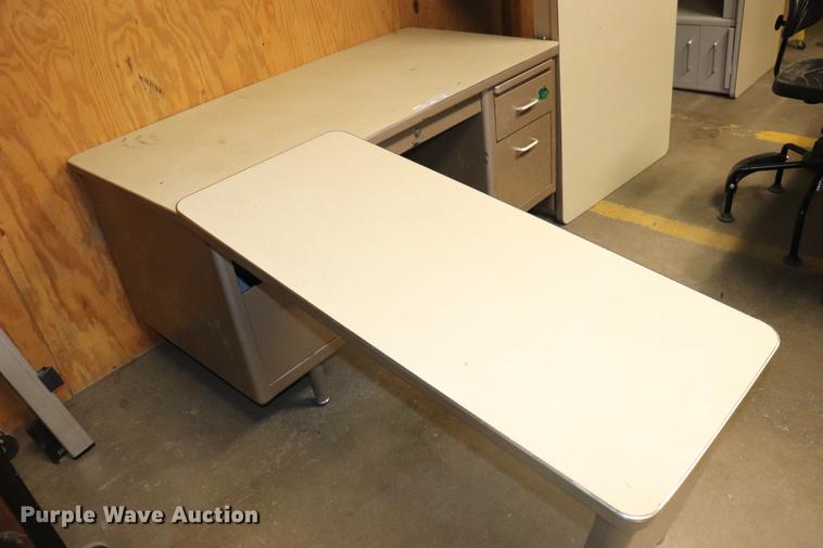 image for item ED9594 (6) desks