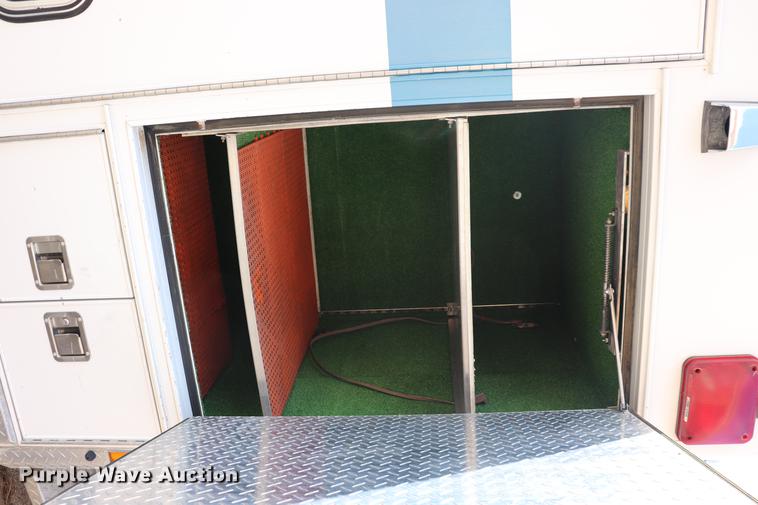 image for item ED9595 1987 Ford Econoline E350 ambulance