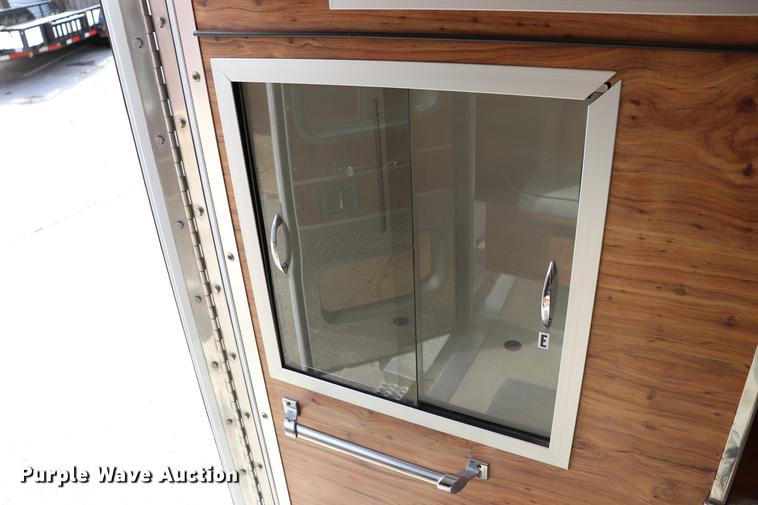 image for item ED9595 1987 Ford Econoline E350 ambulance