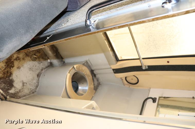 image for item ED9597 1985 Prevost coach bus