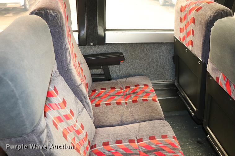 image for item ED9597 1985 Prevost coach bus