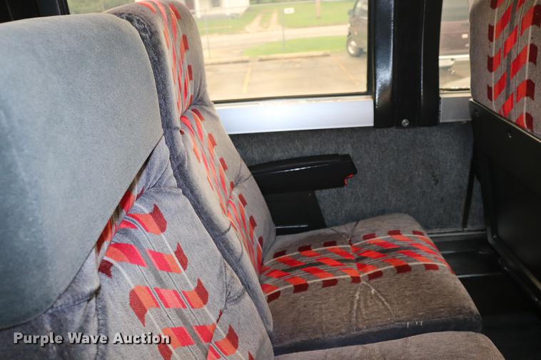 image for item ED9597 1985 Prevost coach bus