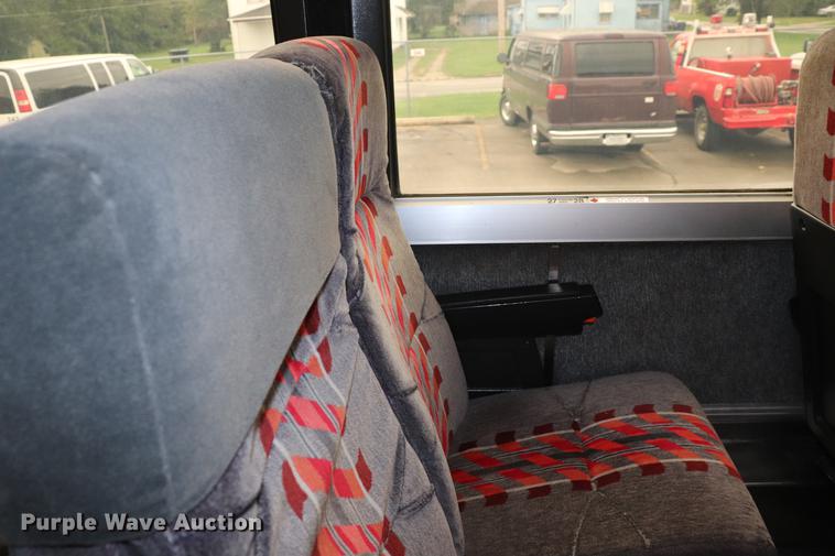 image for item ED9597 1985 Prevost coach bus