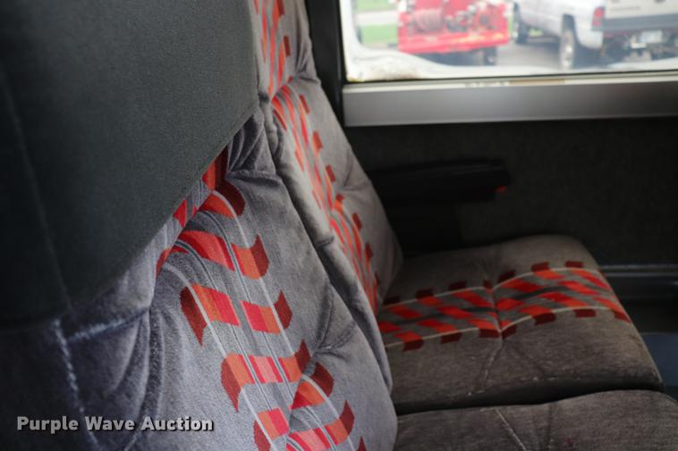 image for item ED9597 1985 Prevost coach bus