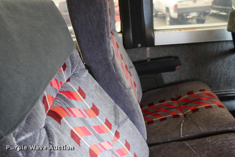 image for item ED9597 1985 Prevost coach bus