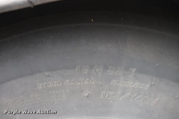 image for item ED9597 1985 Prevost coach bus