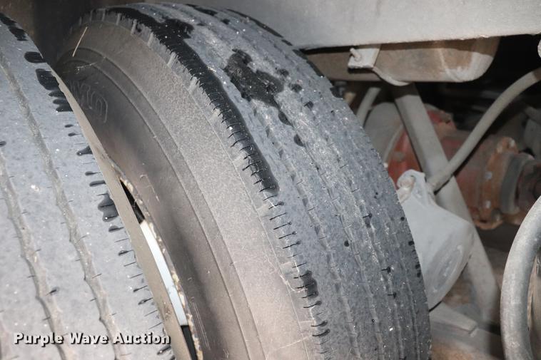 image for item ED9597 1985 Prevost coach bus