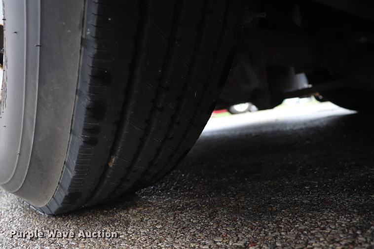 image for item ED9597 1985 Prevost coach bus