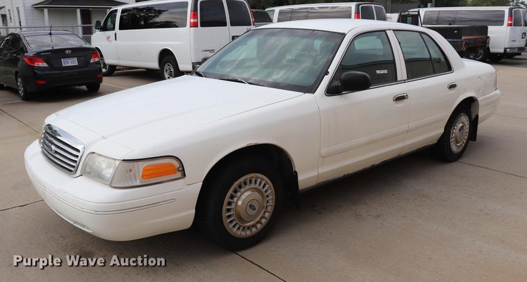 image for item ED9599 1998 Ford Crown Victoria Police Interceptor